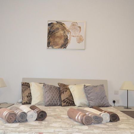 Lorenza Letting Apartment Marsaxlokk Bagian luar foto