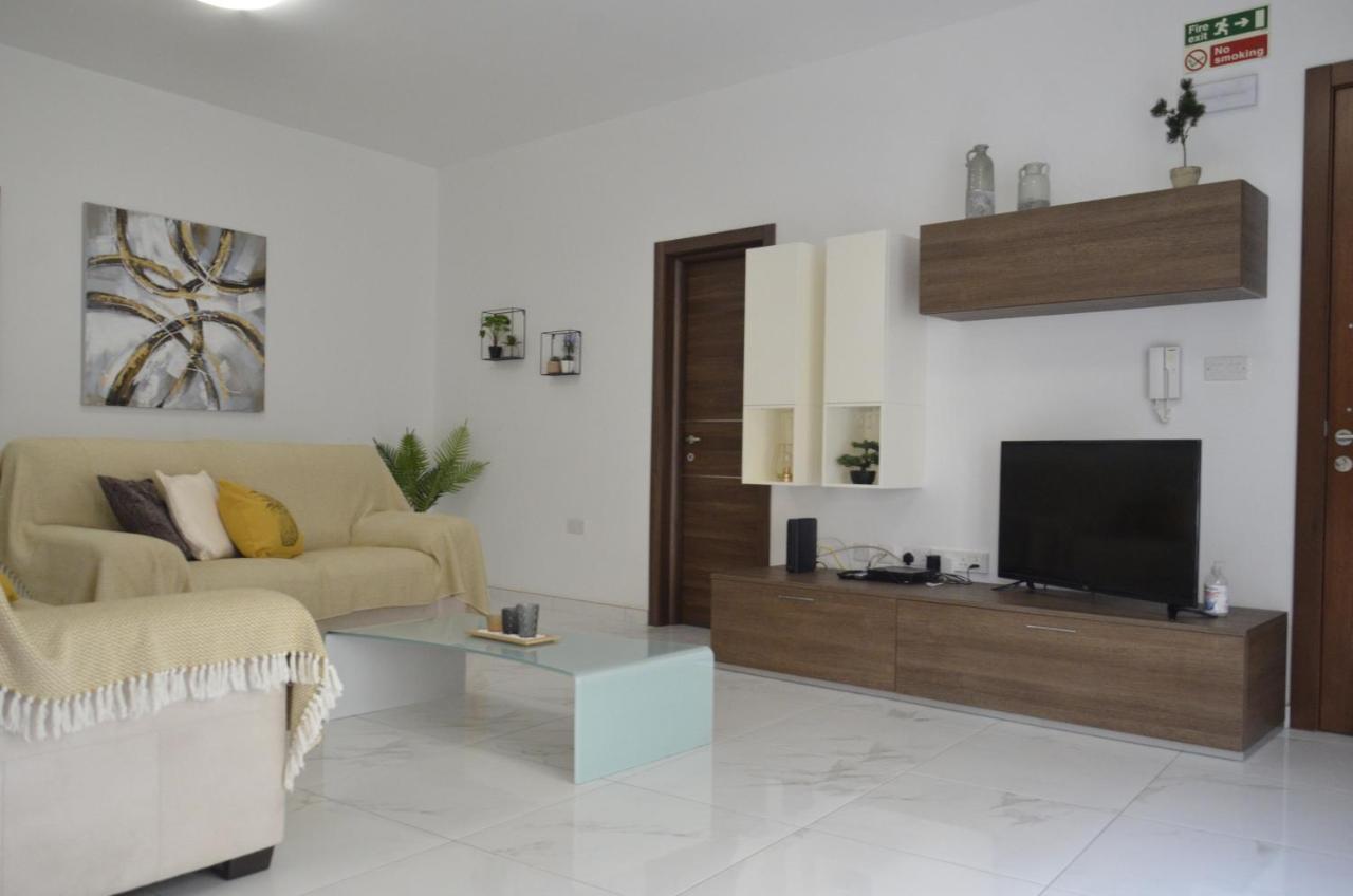 Lorenza Letting Apartment Marsaxlokk Bagian luar foto