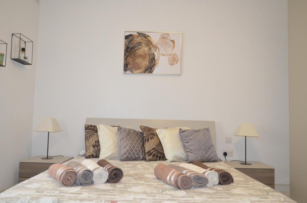 Lorenza Letting Apartment Marsaxlokk Bagian luar foto