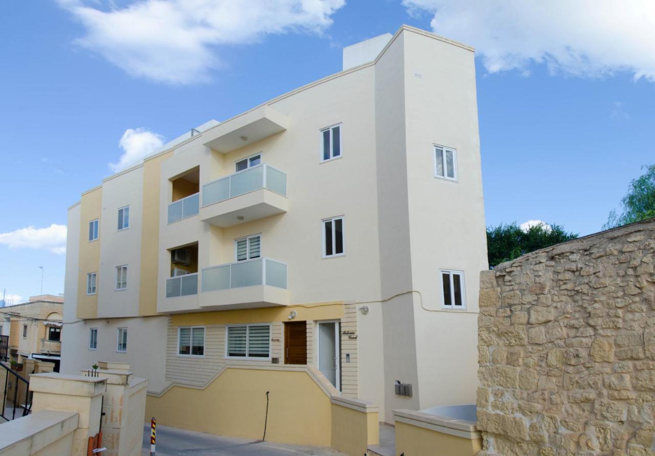 Lorenza Letting Apartment Marsaxlokk Bagian luar foto